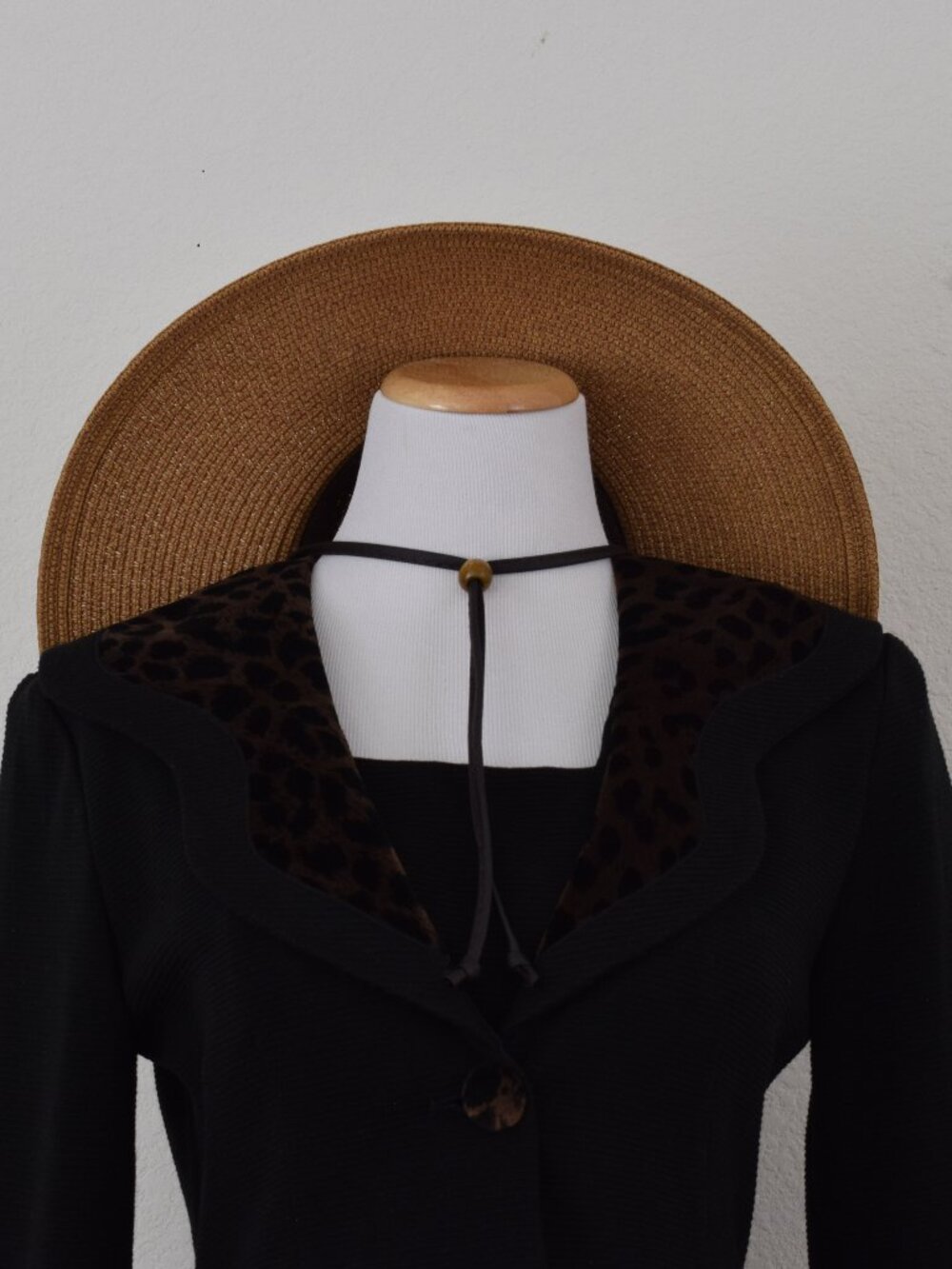 Vintage 80s/90s Acrylic/Spandex Black Ribbed Blazer "Nanny Style" by DJ‎ Summers